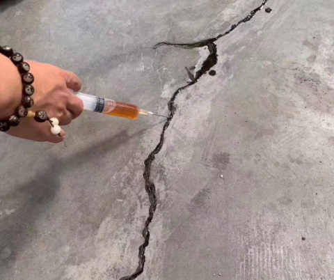海港混凝土裂缝修补技术详解​